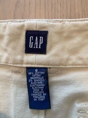 GAP Beige Cotton Blend skirt